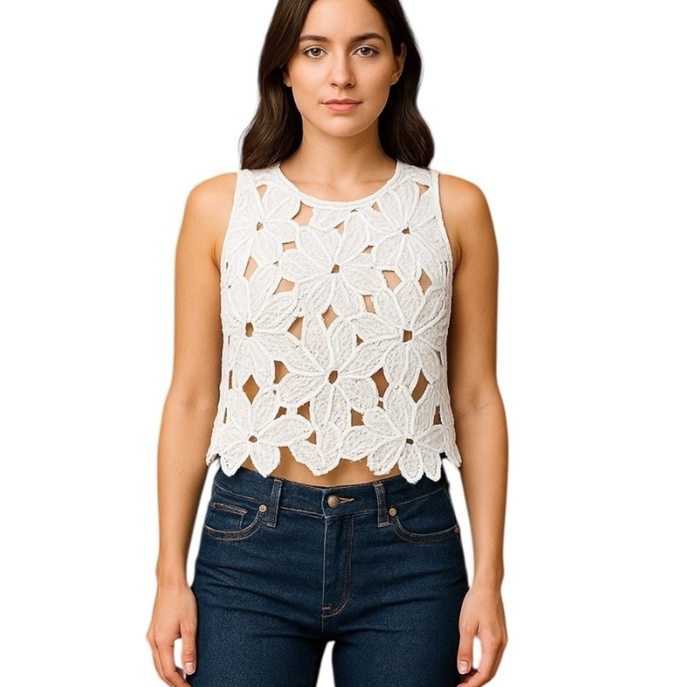 Caution To The Wind Medium White Floral Appliqué Crochet Cropped Tank Top